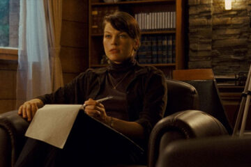 The Fourth Kind Movie 2009 Scene Milla Jovovich as Abbey Tyler during a session