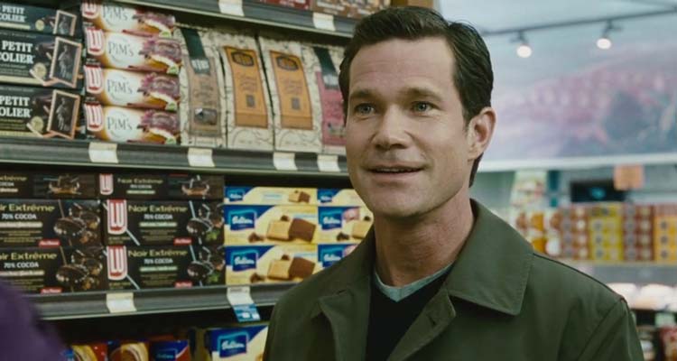 The Stepfather 2009 Movie Scene Dylan Walsh as David Harris meeting his next victims in the supermarket