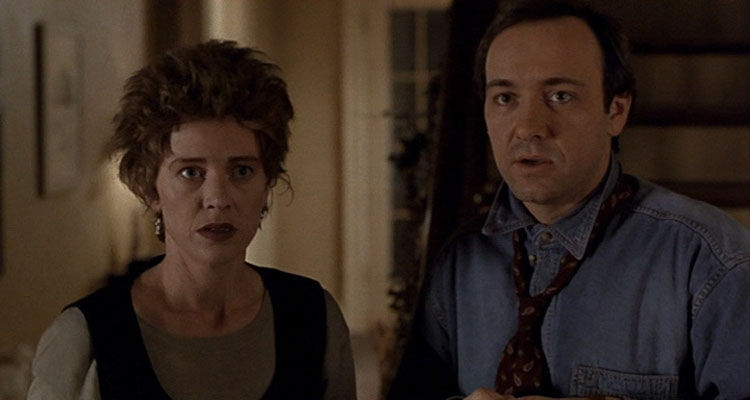 The Ref [1994] Movie Kevin Spacey and Judy Davis looking at the intruder for the first time
