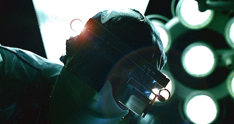 Anatomy AKA Anatomie 2000 Movie A surgeon operating on his victim