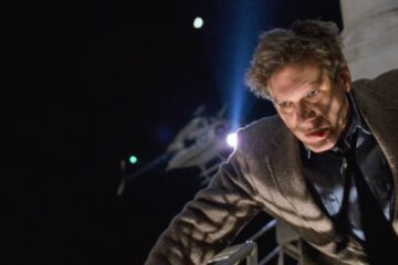 The Fugitive 1993 Movie Scene Harrison Ford as Dr. Richard Kimble running away from the police with the helicopter chasing him