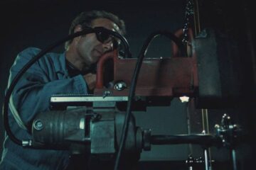 Thief 1981 Movie Scene James Caan as Frank using special equipment to drill into a safe