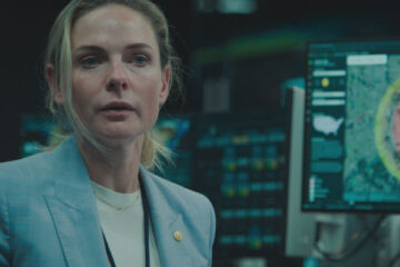A House of Dynamite 2025 Movie Scene Rebecca Ferguson as Captain Olivia Walker realizing that a nuclear warhead is heading to the US